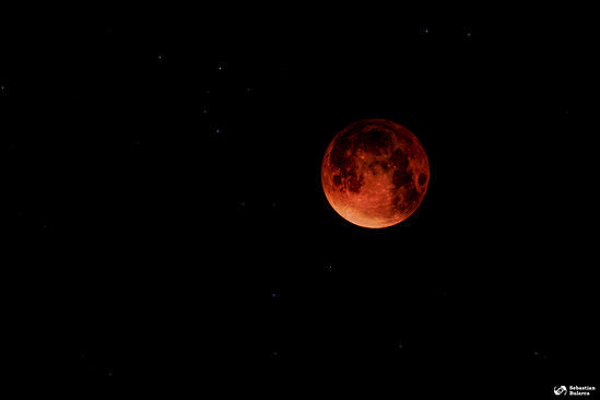 Blood moon, 28th of September, 2015 (composite out of different photos from the same night)